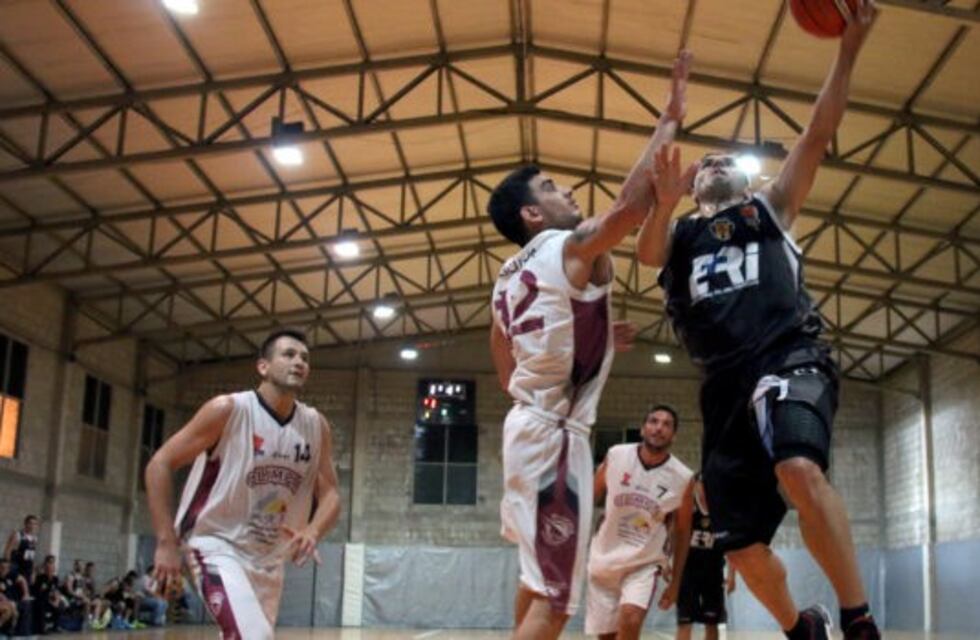 Básquet: Amancay juega esta noche en un interesante choque con Riojano
