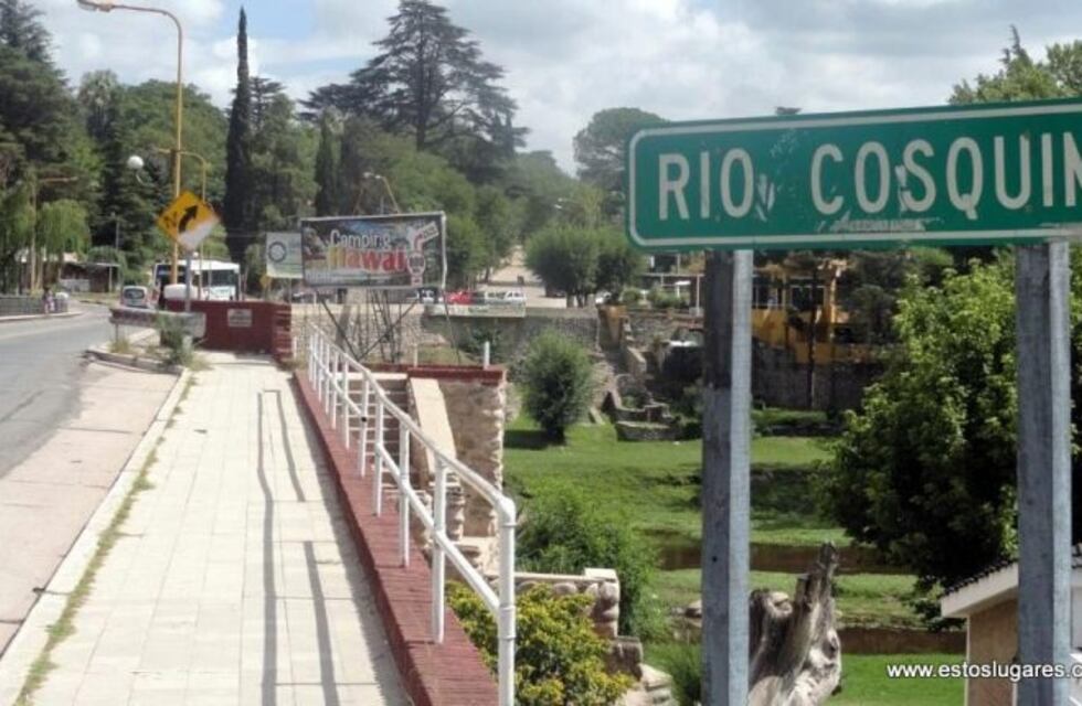 Trágico accidente sobre el puente carretero de Cosquín