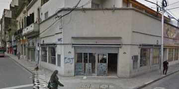 Bar Sarmiento, donde Prefectura hizo un allanamiento frustrado