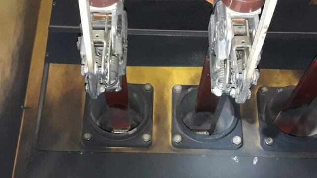 El interruptor fue dañado por un infortunado gatito que se metió en la celda, en Bulnes, provincia de Córdoba, Argentina\u002E