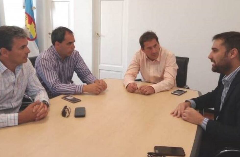 Consensúan política petrolera y una posible cumbre de la cuenca