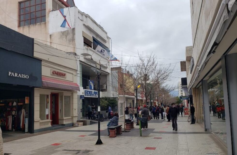 Detalles de las nuevas medidas para los comercios y consumidores