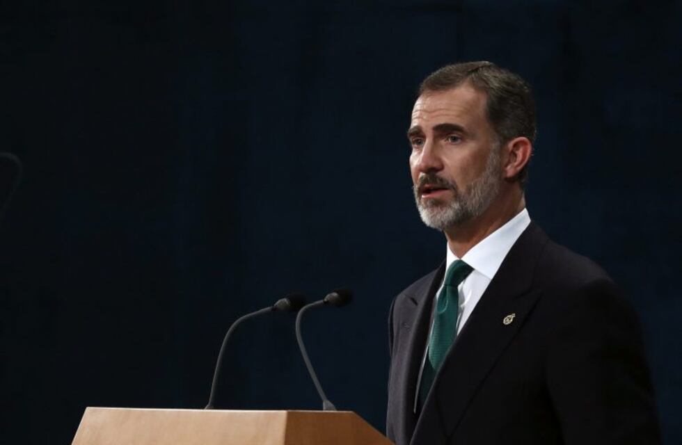 El rey Felipe dijo que la crisis con Cataluña es "un inaceptable intento de secesión"