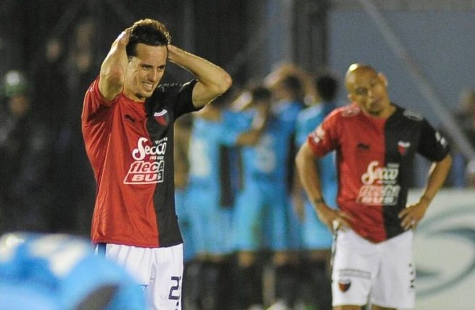Colón perdió ante Temperley y sumó la primera derrota desde que Eduardo Domínguez es DT
