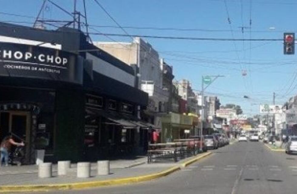 Navidad: los comercios atenderán hasta las 16