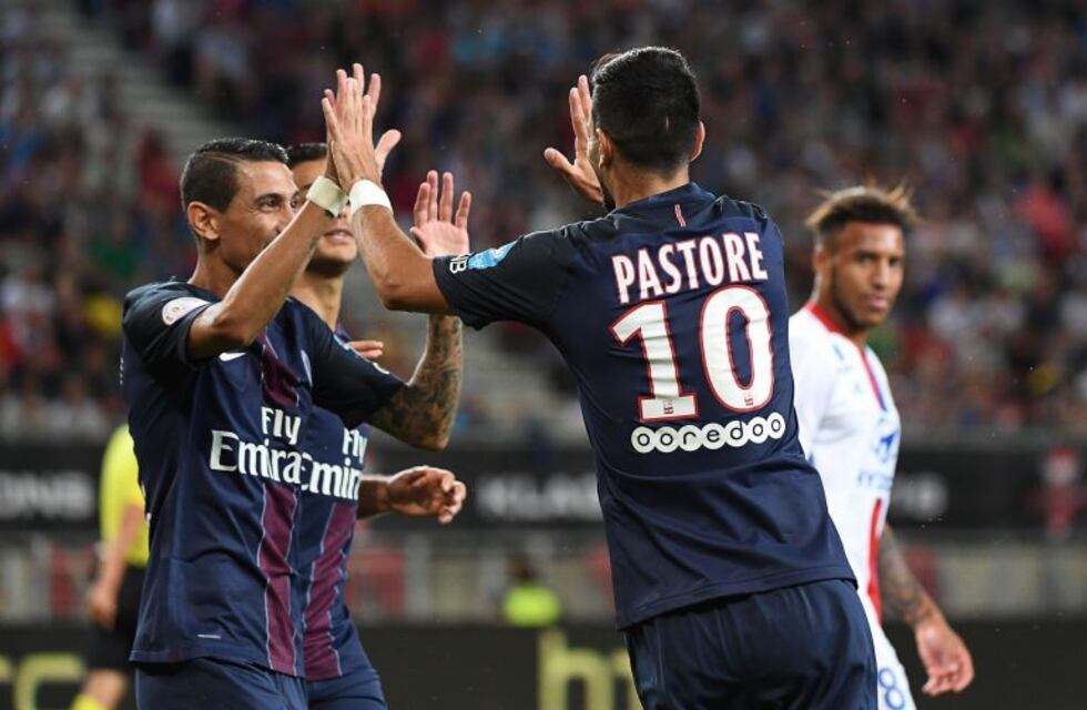 Francia: allanaron las casas de Pastore y Di María y la sede del PSG