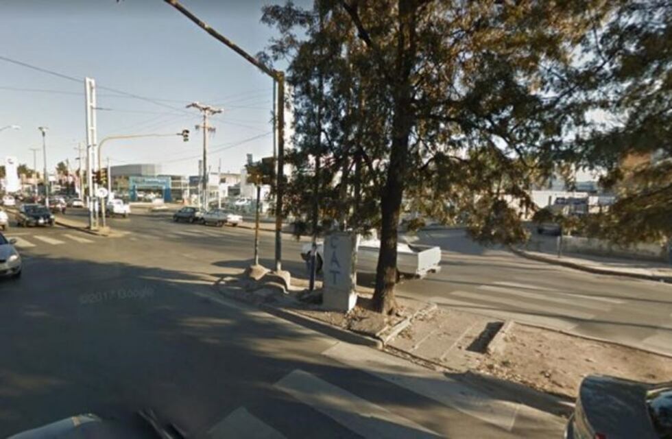 Motochoros se "dieron un palo" cuando escapaban por Fuerza Aérea