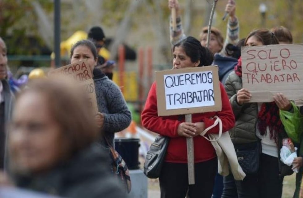 Comerciantes respaldan los operativos contra la venta ambulante en La Plata