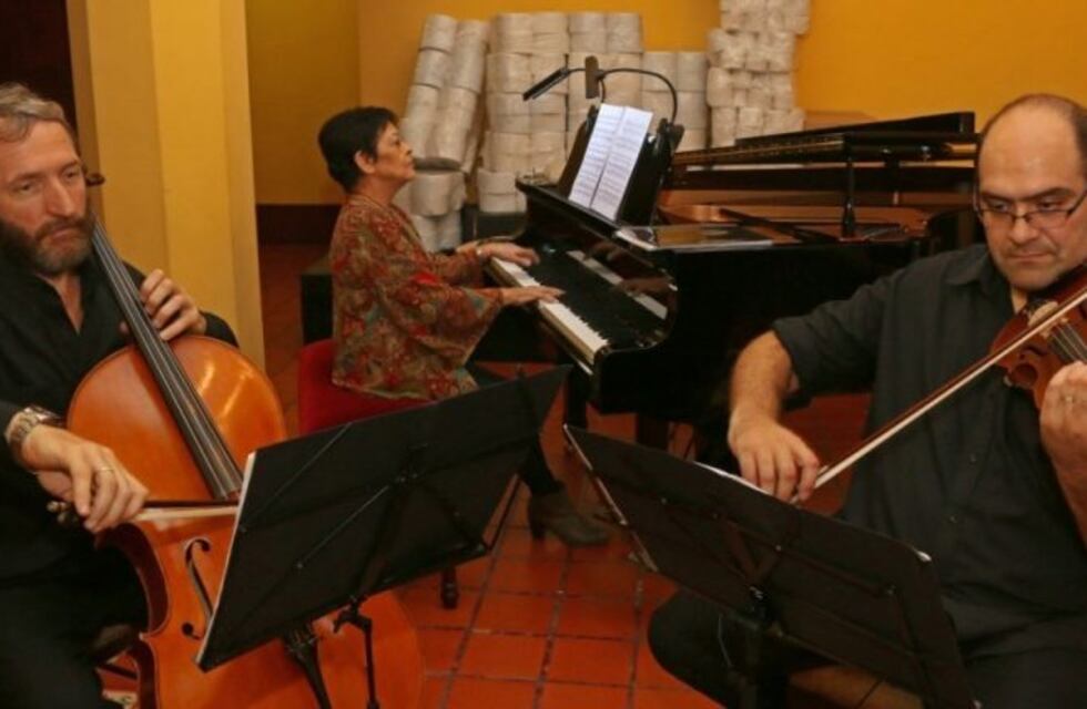 Un trío musical único en el Teatro Provincial de Salta