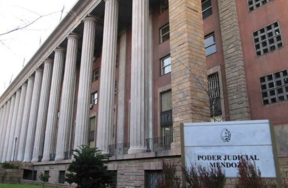 Por una lesión ocular la Provincia deberá indemnizar a un alumno