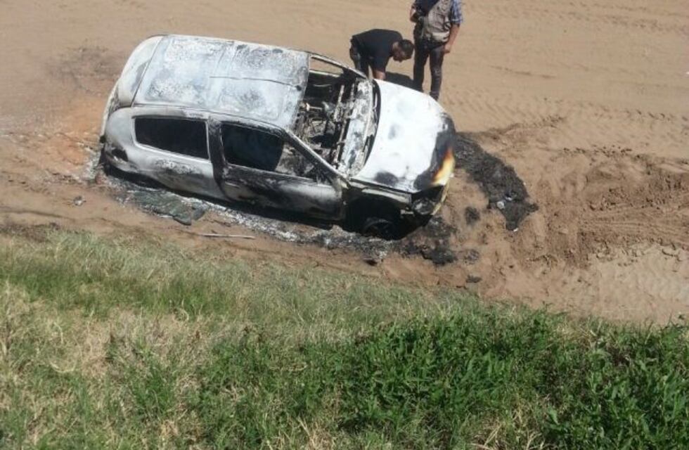 Las Higueras: investigan la muerte de un hombre calcinado en un auto