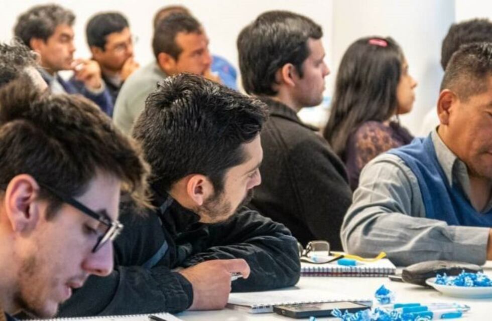 PAE: Curso de Actualización para comunicadores