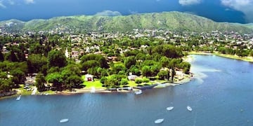 Sol y nubes en Carlos Paz\u002E