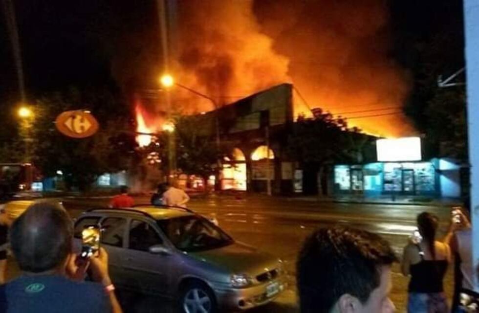 Se incendió un supermercado en Tunuyán