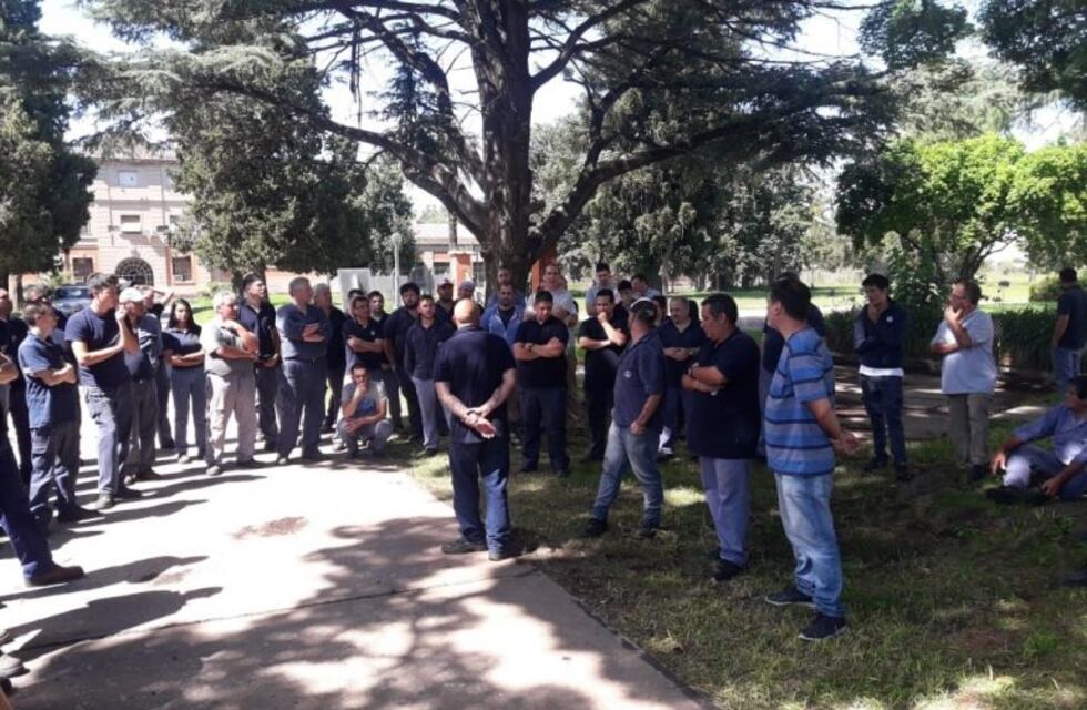 Angustia en Fray Luis Beltrán por más de 20 nuevos despidos en Fabricaciones Militares