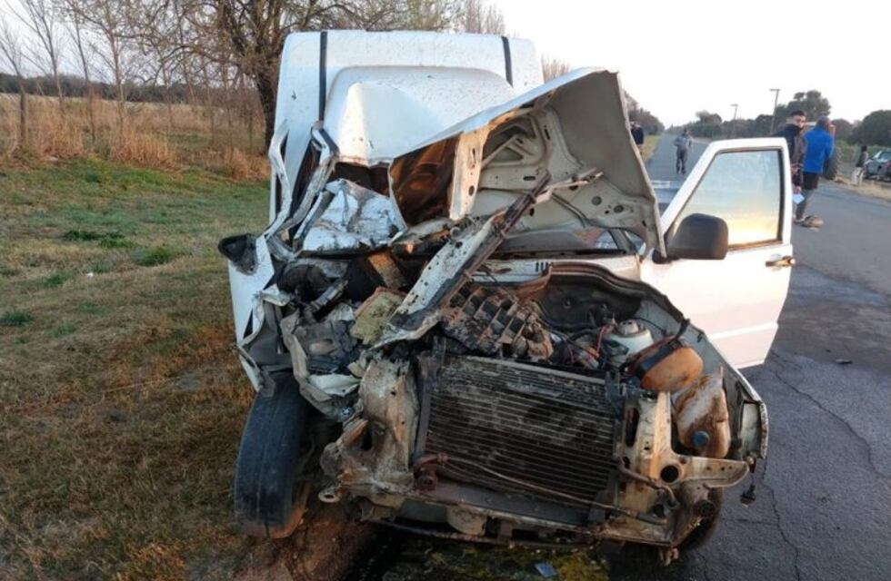 Camino 60 Cuadras: impactante choque sin heridos de gravedad