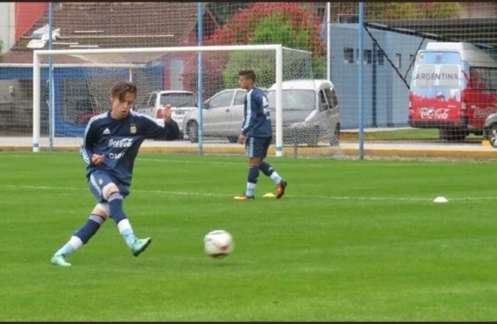 Tres rosarinos jugarán el Sudamericano Sub 17 con la selección nacional