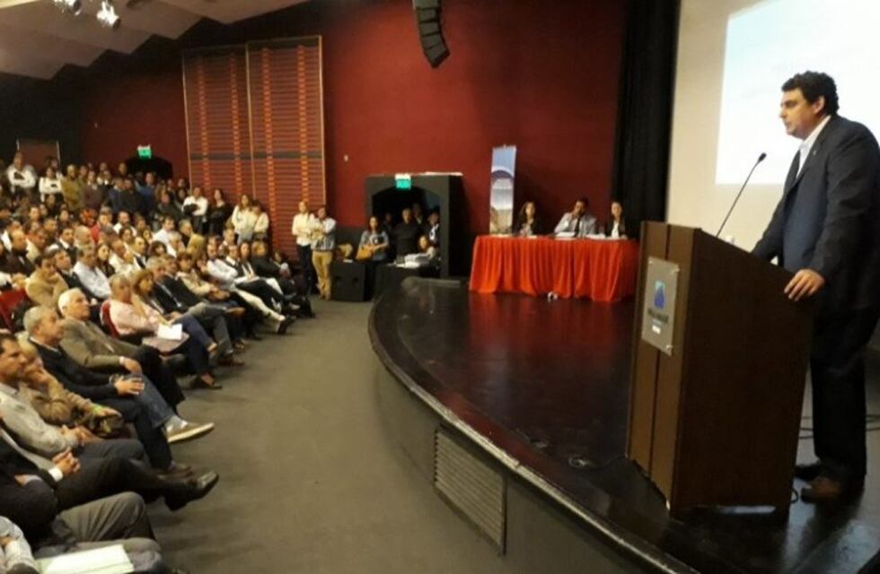 Portezuelo del Viento: amplia participación en la audiencia pública