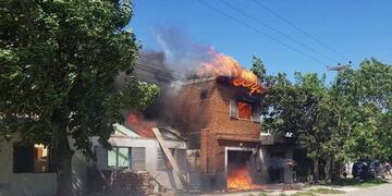 Se vieron afectadas tres viviendas del sector G, sobre calle Montiel\u002E (Flash 24)