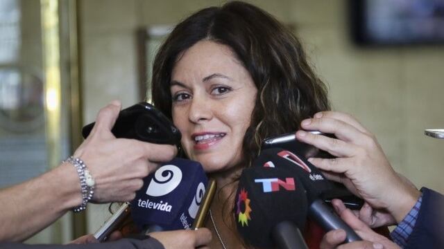 La fiscal de instrucciu00f3n Gabriela Chaves lideru00f3 una inspecciu00f3n en la Municipalidad de Lavalle.