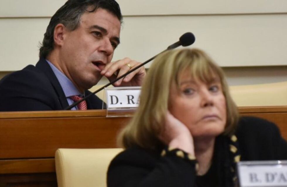 José López vinculó a dos jueces federales con el kirchnerismo