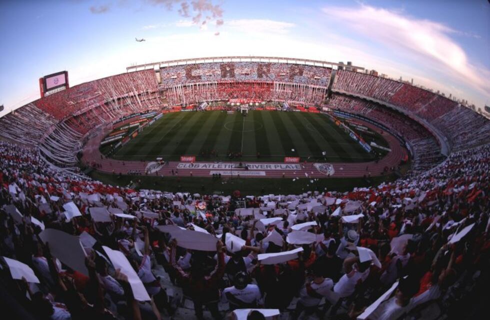 Para mudarse: una empresa le habilitó el fútbol codificado gratis a todos sus abonados