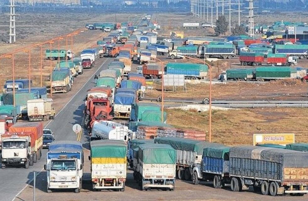 Bahía Blanca: medidas para los camiones que ingresen al puerto