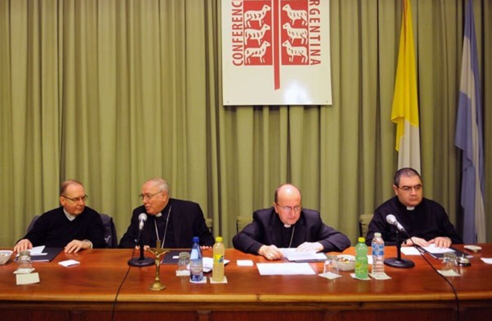 La Conferencia Episcopal invitó a rezar por el ARA San Juan en el día de la Soberanía Nacional