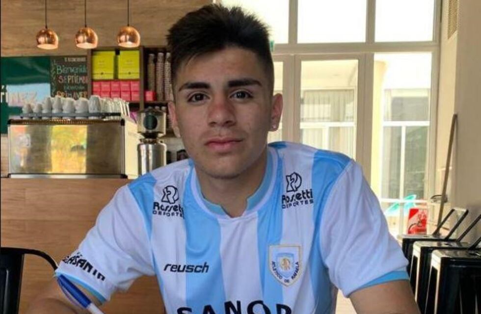 La joya de Atlético firmó su primer contrato a los 16 años