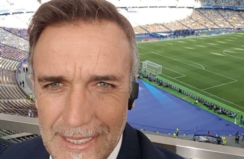 Batistuta se someterá a una cirugía especial por su dolor en los tobillos
