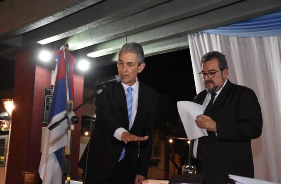 Asumió Carlos Fernández como intendente de Oberá por segunda vez consecutiva