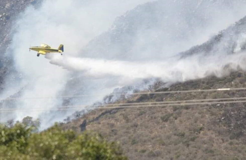 El incendio que inició en La Cumbre quemó 1.830 hectáreas