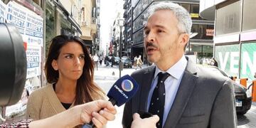 La ministra de Hacienda, Natalia Zabala Chacur, y el Fiscal de Estado, Eduardo Allende\u002E