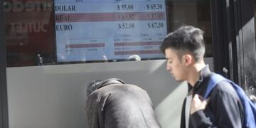 El dólar, en alza\u002E