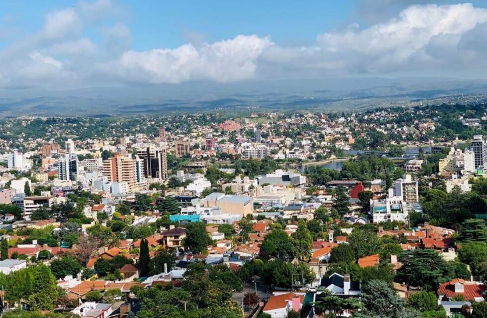 Jueves nublado y cálido en Carlos Paz