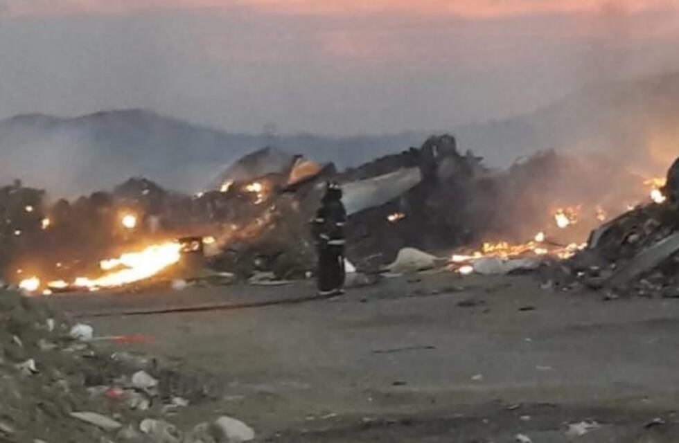 Incendio cerca de un basural clandestino