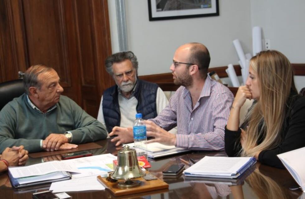 El Intendente Sánchez recibió a los técnicos de la DIPAC