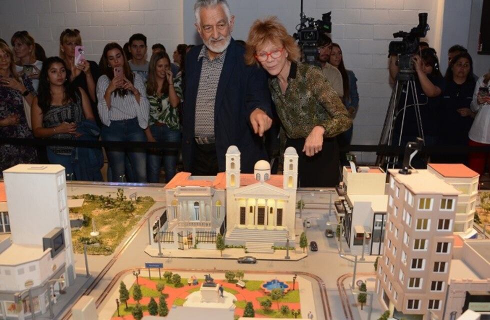 El Gobierno de San Luis inauguró la primera maqueta programable 4.0 del país