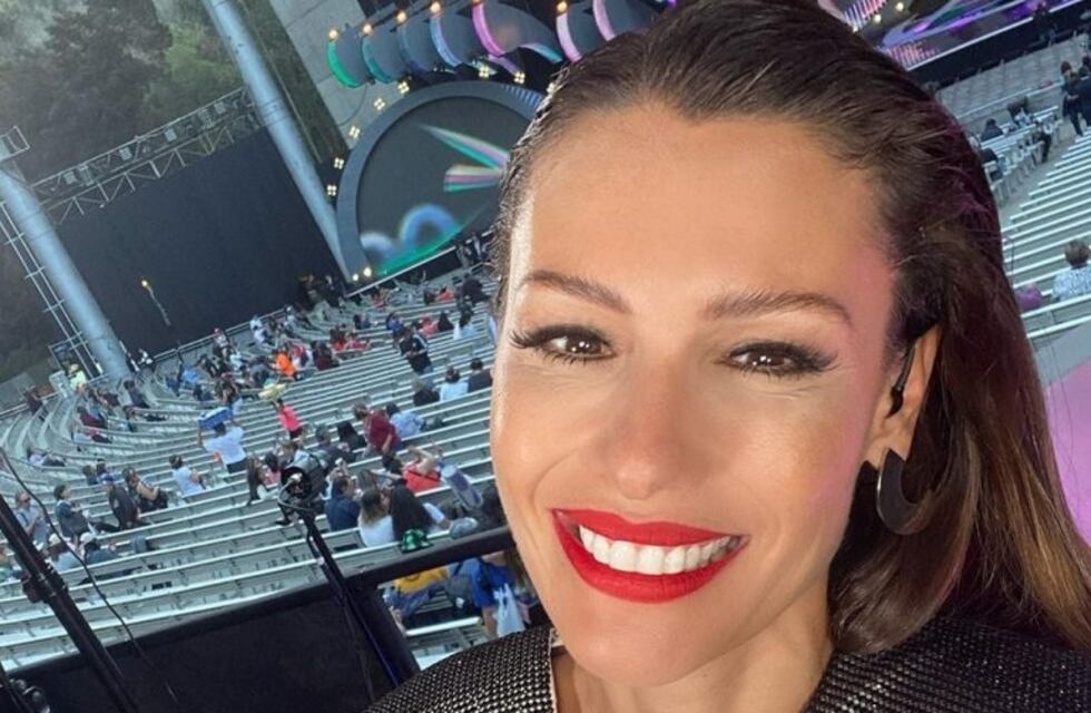 Pampita confesó el pedido que le hizo a su hija Blanca en el cementerio: "Quiero de vuelta tener una familia"