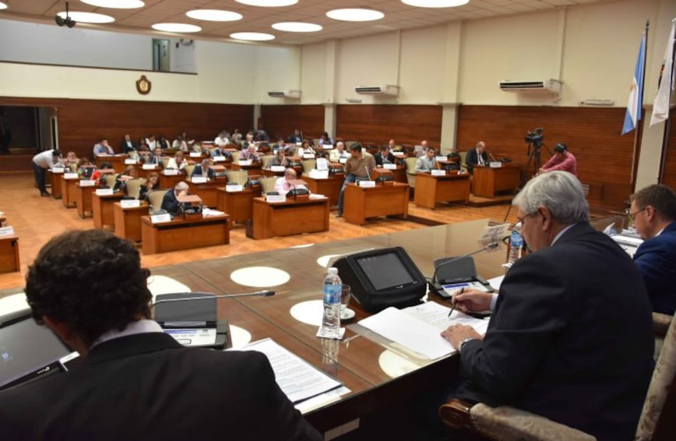 Legislatura aprobó modificación en convenio por la zona franca quiaqueña