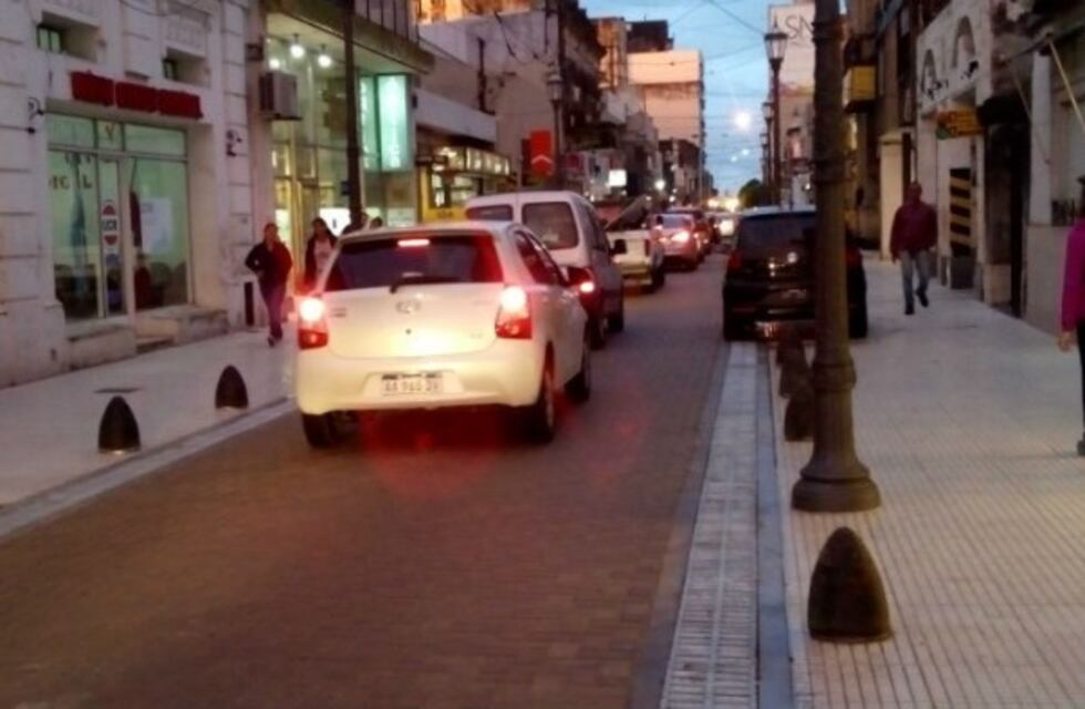 Ya se habilitaron al tránsito las dos cuadras modernizadas sobre calle Mitre