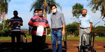 El Ministerio del Agro y la Producción ayudará a productores que buscan cultivar jengibre