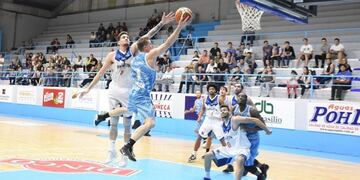 Oberá ganó sin fisuras el cuarto encuentro de play off en Oberá\u002E (OTC)