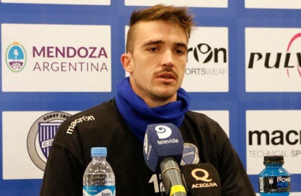Mehring: "Vengo a sumar mi granito de arena"