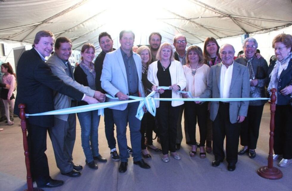 Continúa la 22º edición de la Feria del Libro en Arroyito