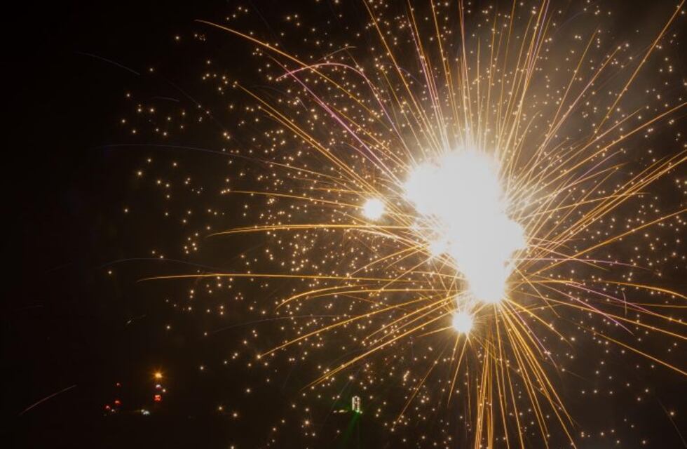 Avanza el proyecto para limitar los fuegos artificiales