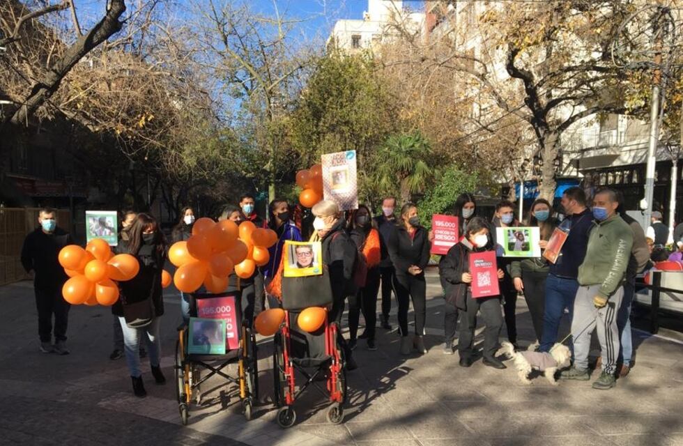 Vacuna Covid-19 en Mendoza: padres de chicos en riesgo reclamaron poder inocular a sus hijos