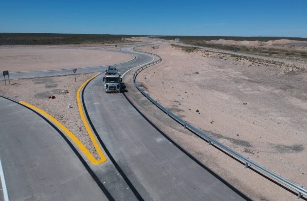 Finalizó la rehabilitación integral de más de la mitad de la ruta N°250 en Río Negro