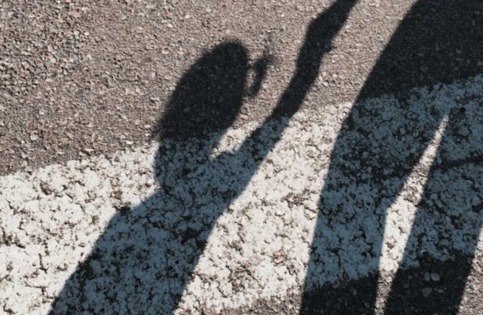 Aplican multa a padre y abuela por incumplir régimen de comunicación entre madre e hijas