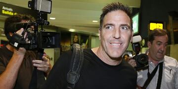 Eduardo Berizzo fue dado de alta tras superar un cáncer de próstata\u002E EFE/Jose Manuel Vidal\u002E